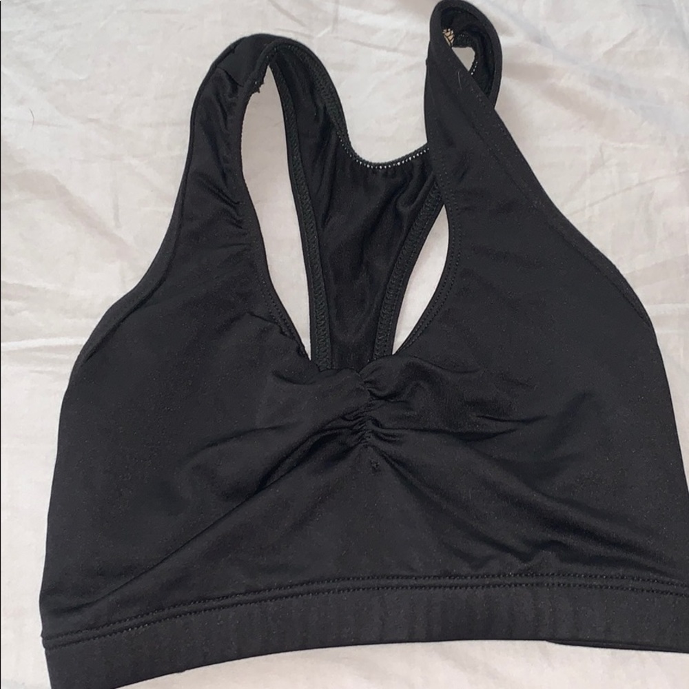 Sports bra